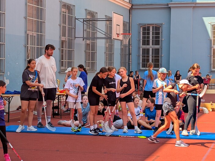 Vorschaubild Bericht „Floorball-Turnier in der Waltergasse 2025“ Vorschaubild Bericht „Floorball-Turnier in der Waltergasse 2025“